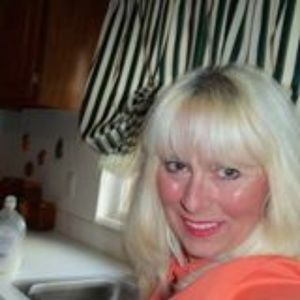 Meet your Posher, Emmie